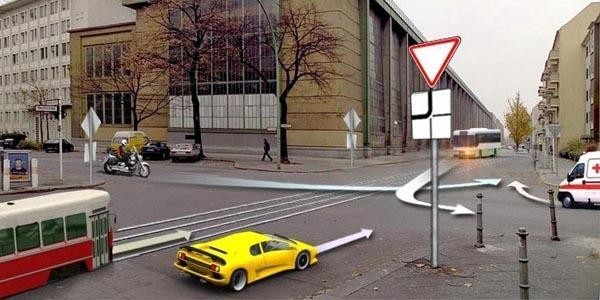 Транспортные средства проедут перекресток в следующей последовательности: