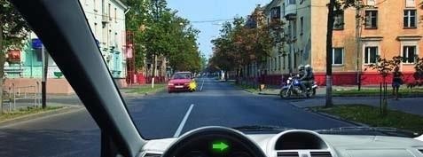 При выполнении поворота направо в этой ситуации: