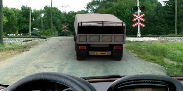 В данной ситуации где можно начать обгон?